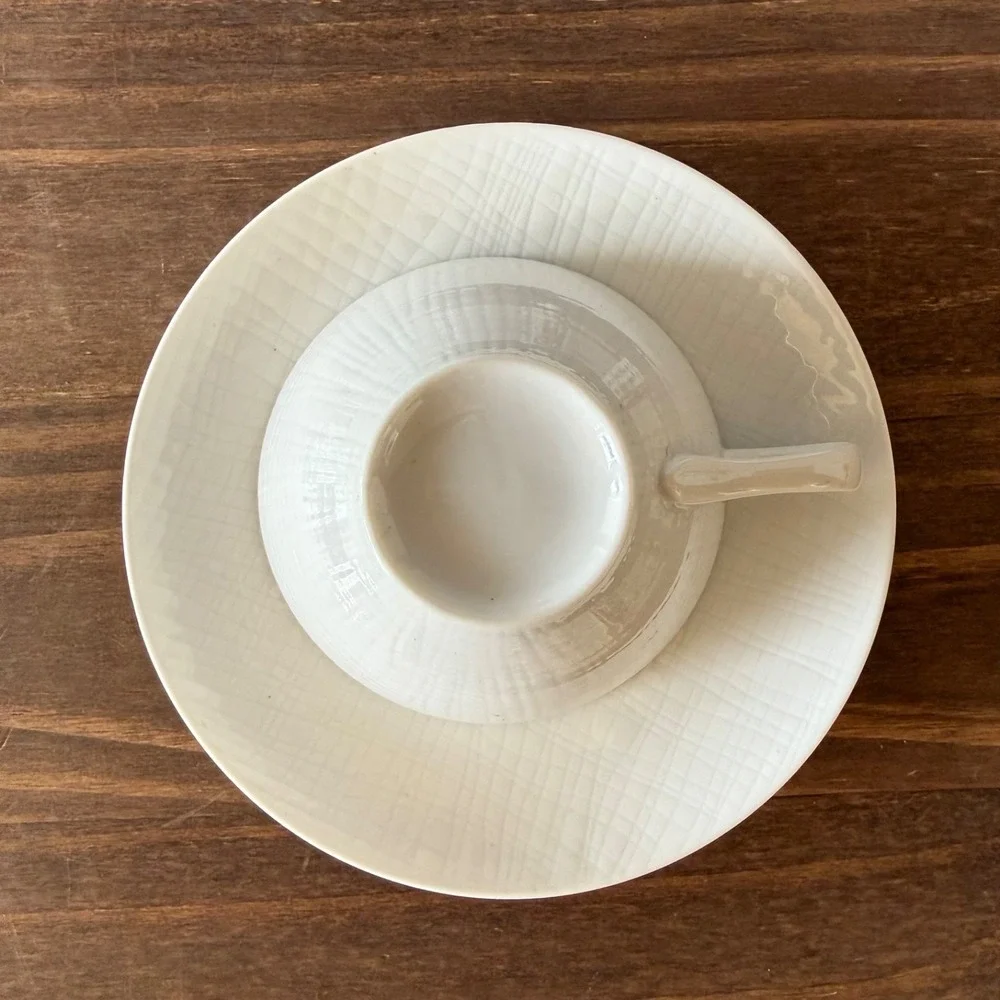 Dorothy C Thorpe Gold Wash Teacup And Saucer Set Of 10 White Textured California